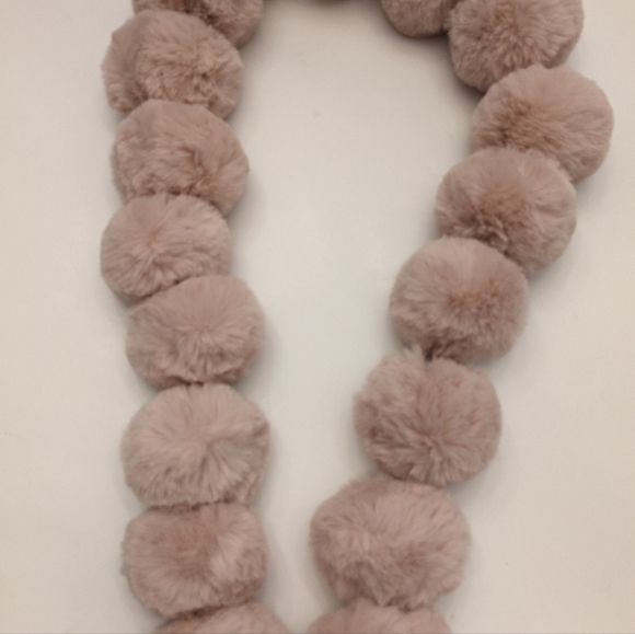TED BAKER TIZZY Faux Fur Pom Pom Scarf Pink - Picture 6 of 6
